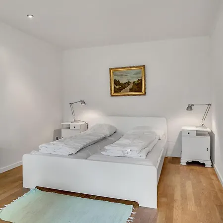 5 Bedroom Cozy In N オーデンセ